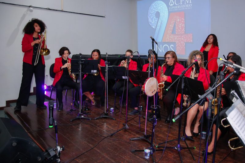 orquestra de frevo, mulher, conservatório pernambucano, música, pernambuco